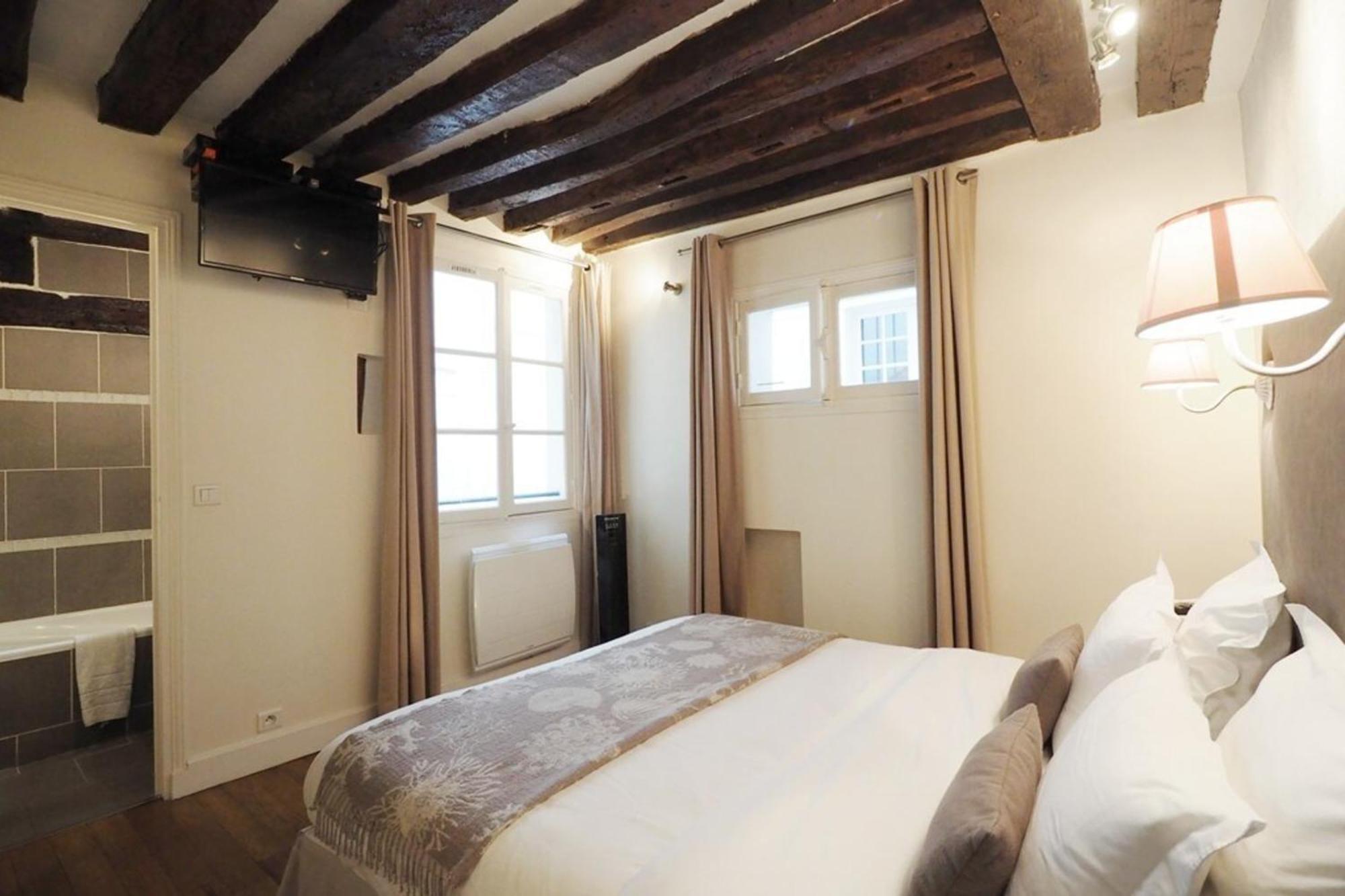 Louvre Parisian Duplex Parigi