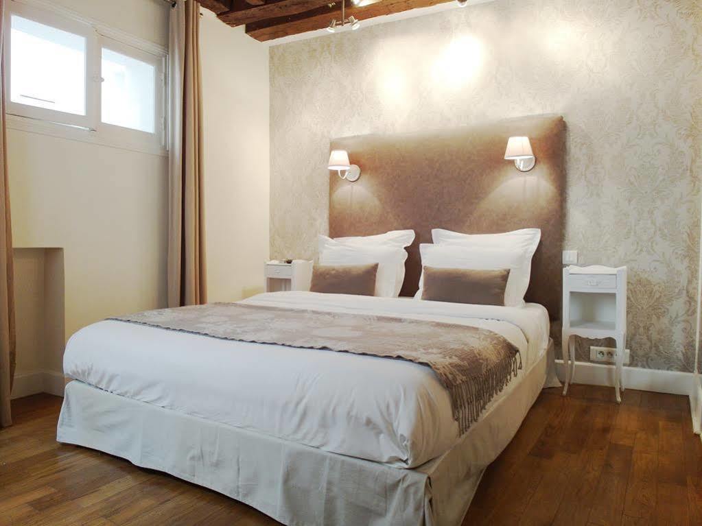 Appartamento Louvre Parisian Duplex